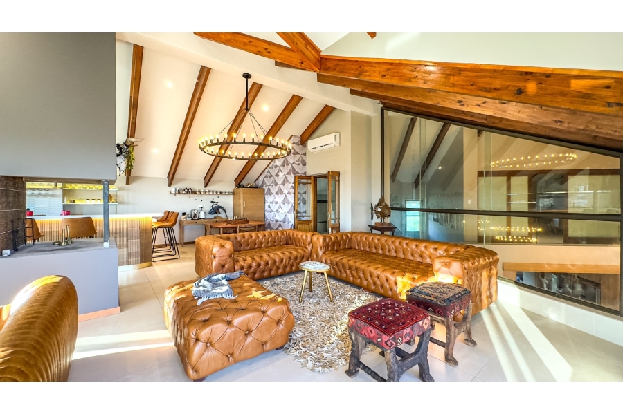 7 Bedroom Property for Sale in Dana Bay Western Cape